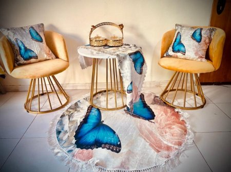 سجادة " الفراشة الزرقاء"